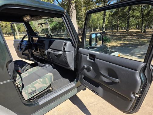 2005 Jeep Wrangler X