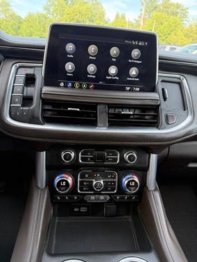 White 2021 GMC Yukon XL SLT