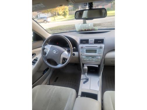 Gold 2009 Toyota Camry Hybrid Base