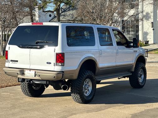 2004 Ford Excursion Eddie Bauer