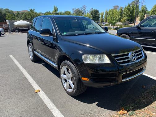 Black 2006 Volkswagen Touareg V10 TDI