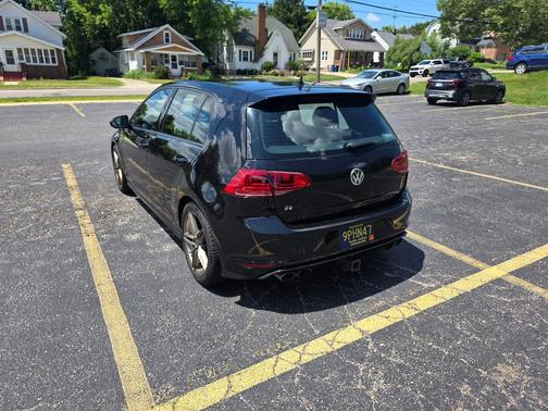 Black 2017 Volkswagen Golf R 4-Door w/DCC & Navigation