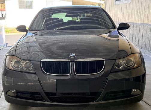 2006 BMW 325 i