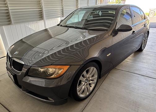 2006 BMW 325 i