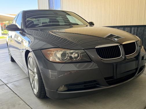 2006 BMW 325 i