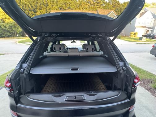 Black 2024 BMW X5 xDrive40i