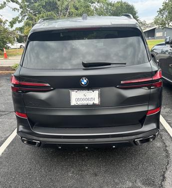 Black 2024 BMW X5 xDrive40i
