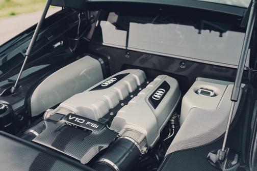 2011 Audi R8 5.2 quattro