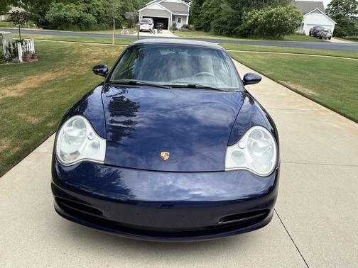 2002 Porsche 911 Carrera 4 Cabriolet