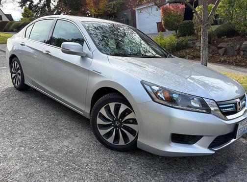 Silver 2015 Honda Accord Hybrid EX-L