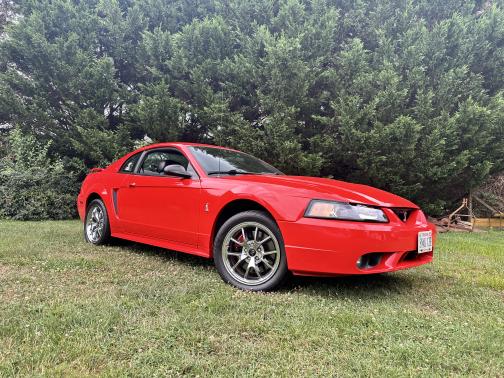 2001 Ford Mustang SVT Cobra