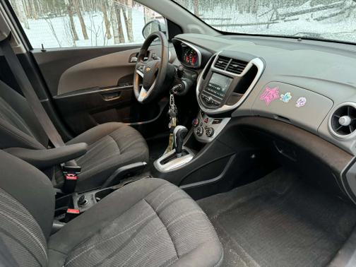 2017 Chevrolet Sonic LT