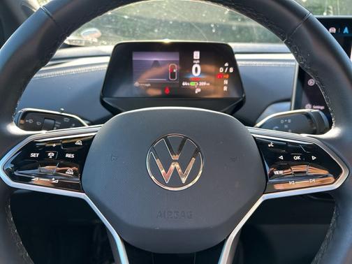 2025 Volkswagen ID.4 Pro