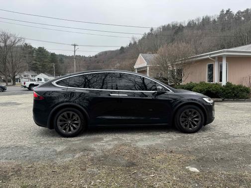 2018 Tesla Model X 100D