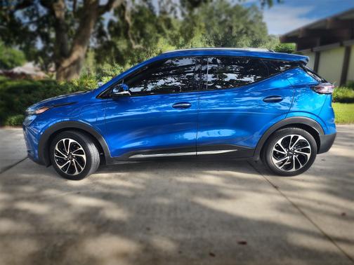 2022 Chevrolet Bolt EUV Premier