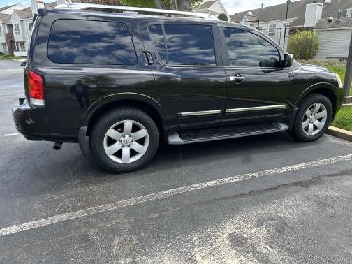 2011 Nissan Armada SL