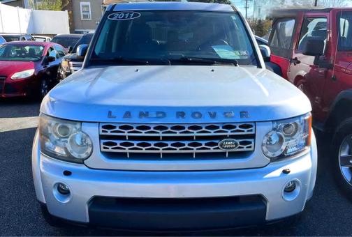 2011 Land Rover LR4 Lux