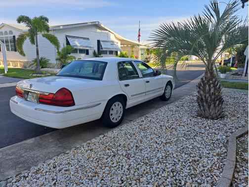 2004 Mercury Grand Marquis GS
