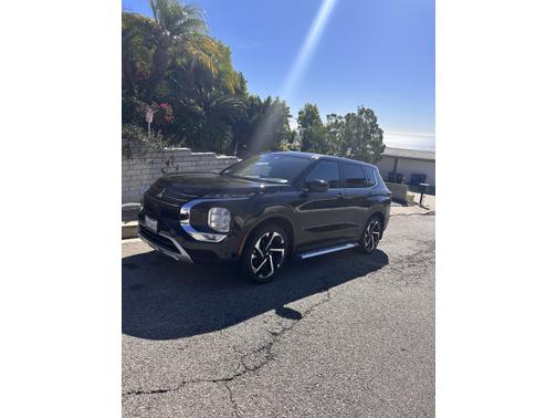 2022 Mitsubishi Outlander SE
