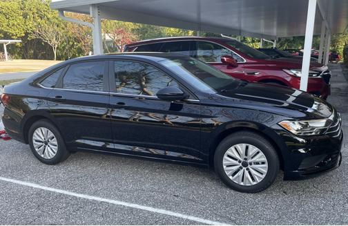 Photo 1 of 22 of 2019 Volkswagen Jetta 1.4T S