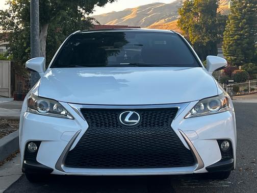 White 2014 Lexus CT 200h Premium