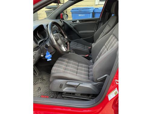 2013 Volkswagen GTI Drivers Edition