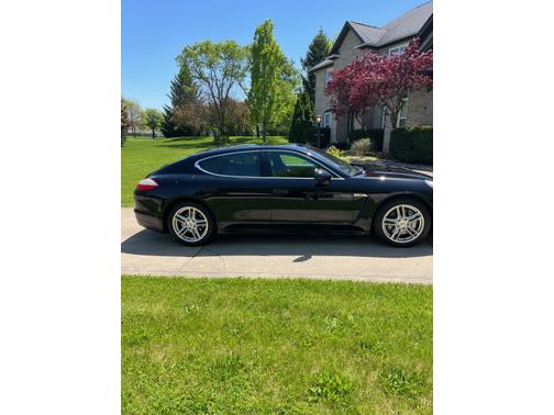 2012 Porsche Panamera Hybrid S