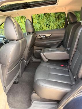 Blue 2016 Nissan Rogue SL