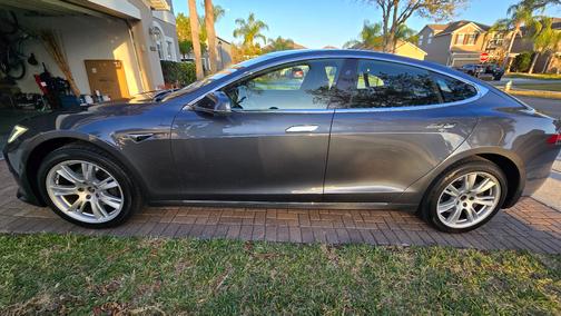 Silver 2020 Tesla Model S Long Range Plus