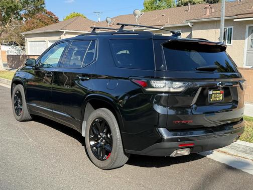 Black 2018 Chevrolet Traverse Premier