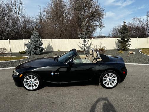 2006 BMW Z4 3.0si Roadster