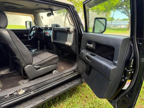 2011 Toyota FJ Cruiser Base