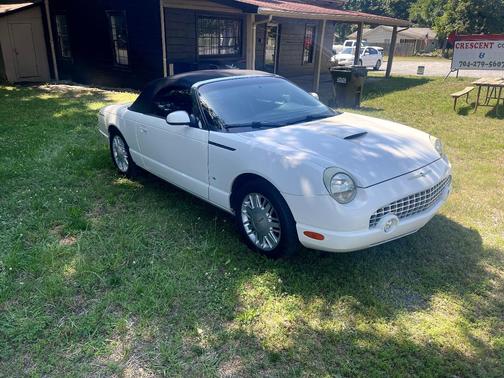 White 2003 Ford Thunderbird Premium