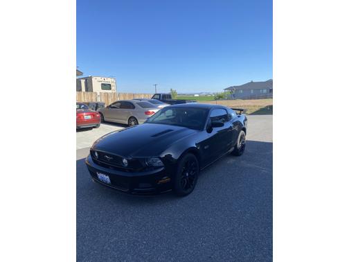 2013 Ford Mustang GT Premium