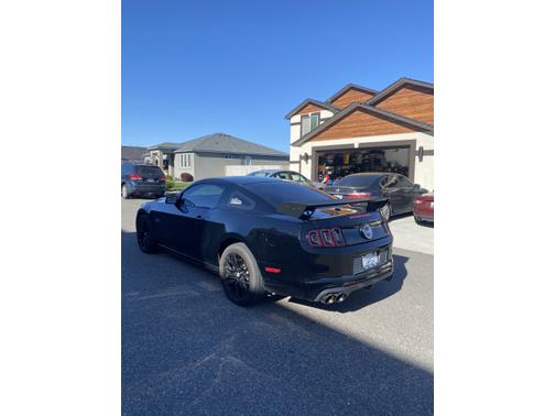 2013 Ford Mustang GT Premium