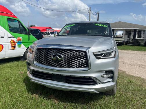 Silver 2019 INFINITI QX80 LUXE