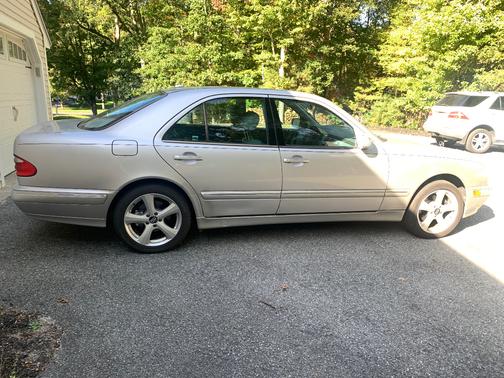 2002 Mercedes-Benz E-Class E320 4MATIC
