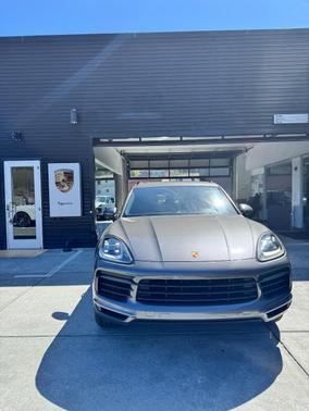 Silver 2021 Porsche Cayenne Cayenne