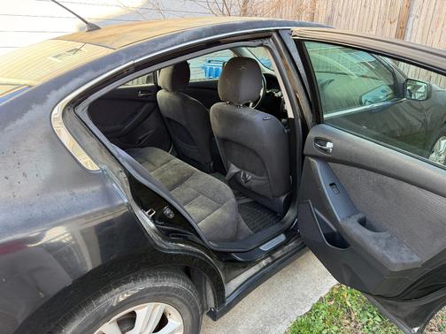 2010 Nissan Altima Hybrid Base