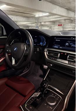 2022 BMW 330e Base