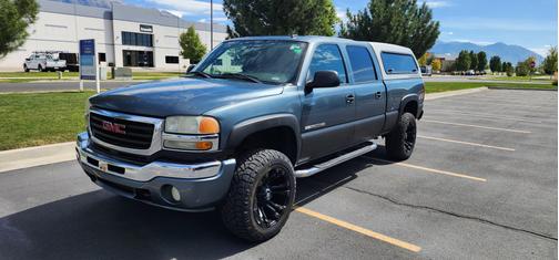2006 GMC Sierra 2500 SLT H/D Crew Cab