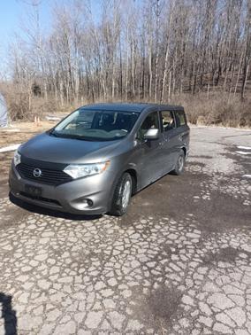 2016 Nissan Quest SV
