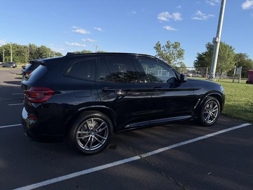 Black 2021 BMW X3 M40i