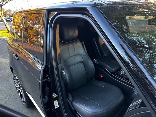 2017 Land Rover Range Rover 5.0L Supercharged