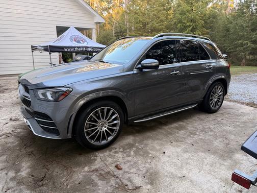 Green 2022 Mercedes-Benz GLE 350 Base