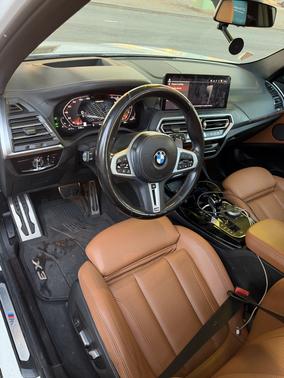 White 2022 BMW X3 M40i