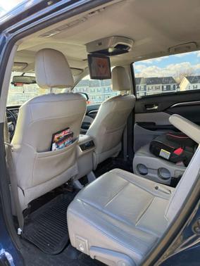 2015 Toyota Highlander Limited Platinum