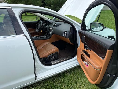 White 2014 Jaguar XJ XJL Portfolio