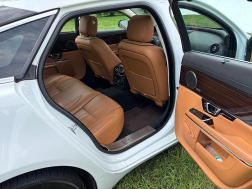 White 2014 Jaguar XJ XJL Portfolio