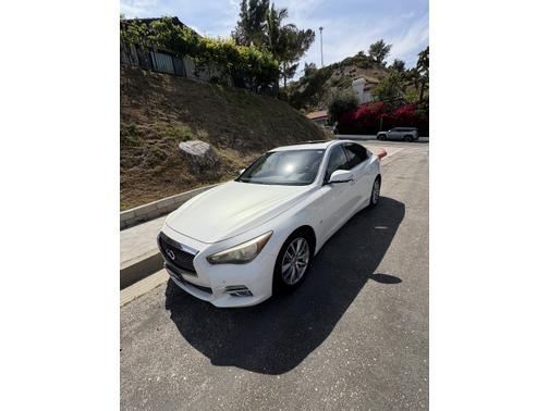 2014 INFINITI Q50 Premium